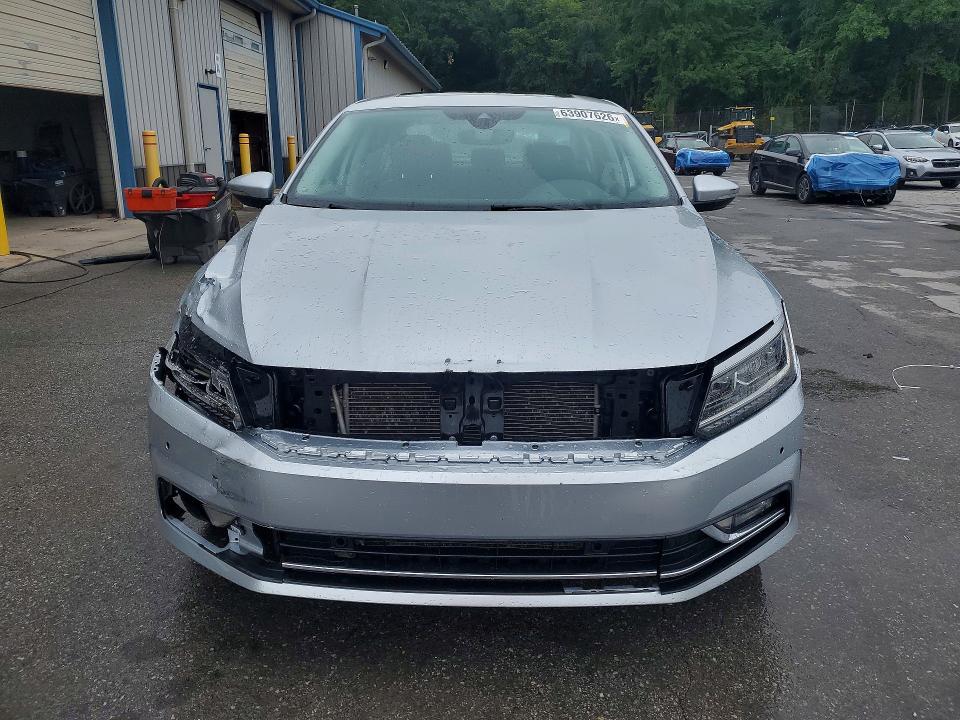 2016 Volkswagen Passat მანქანა იყიდება აუქციონზე, vin: 1VWCT7A36GC055919, აუქციონის ნომერი: 63907626