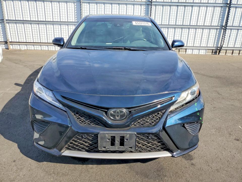 2018 Toyota Camry მანქანა იყიდება აუქციონზე, vin: 4T1B61HK6JU591573, აუქციონის ნომერი: 65331316