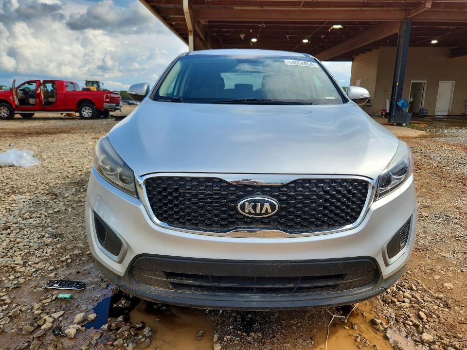64068566 :رقم المزاد ، 5XYPG4A36JG345068 vin ، 2018 Kia Sorento مزاد بيع