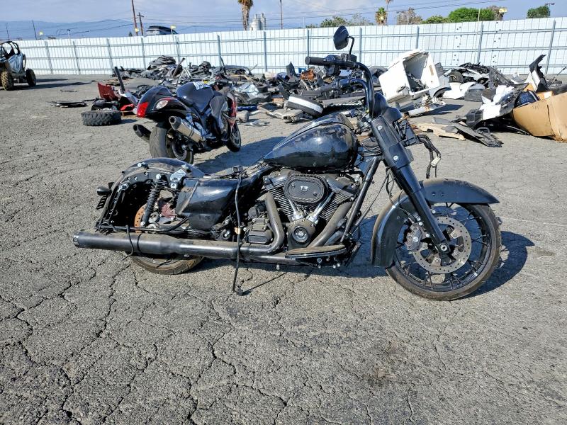 64630156 :رقم المزاد ، 1HD1KTP20PB677005 vin ، 2023 Harley-davidson Fltrxs مزاد بيع