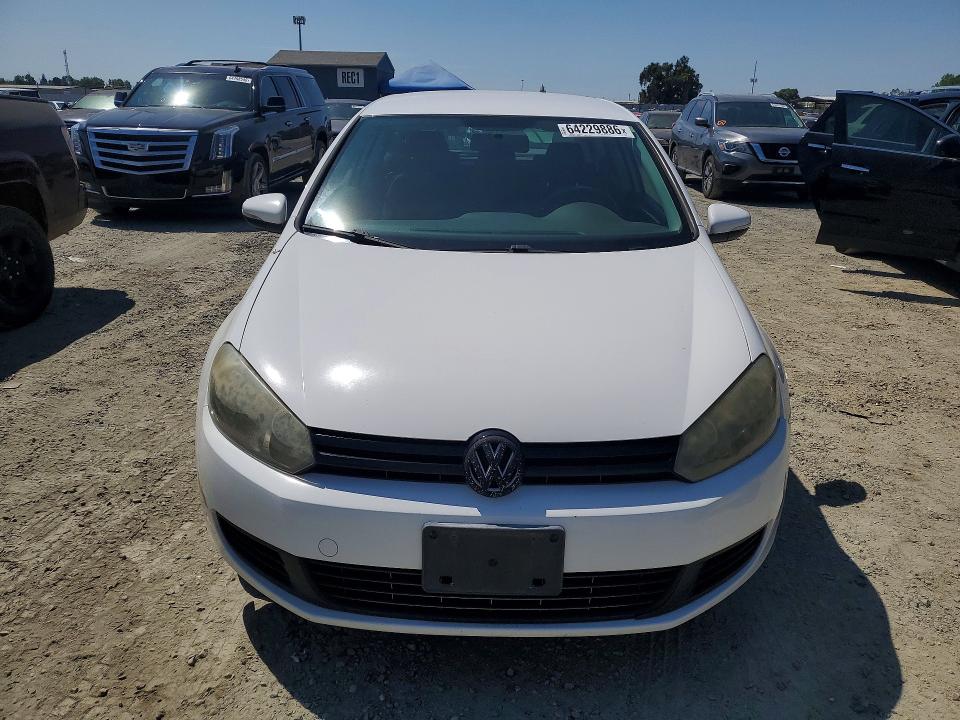 64229886 :رقم المزاد ، WVWBA7AJ9AW125681 vin ، 2010 Volkswagen Golf مزاد بيع