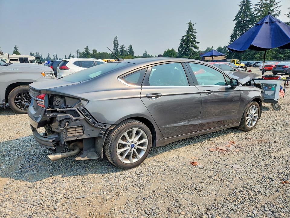 2017 Ford Fusion მანქანა იყიდება აუქციონზე, vin: 3FA6P0H76HR356185, აუქციონის ნომერი: 63914076