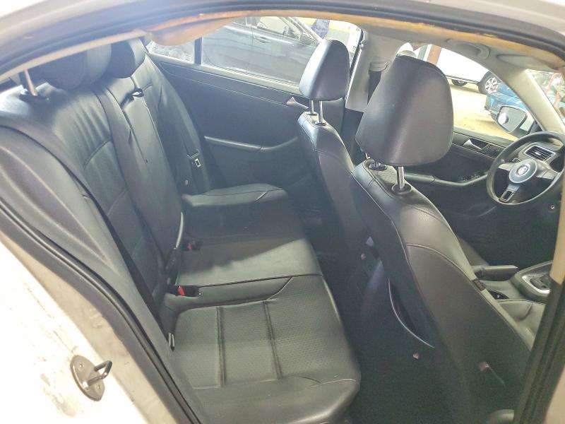 64313936 :رقم المزاد ، 3VWD17AJ6EM301629 vin ، 2014 Volkswagen Jetta مزاد بيع
