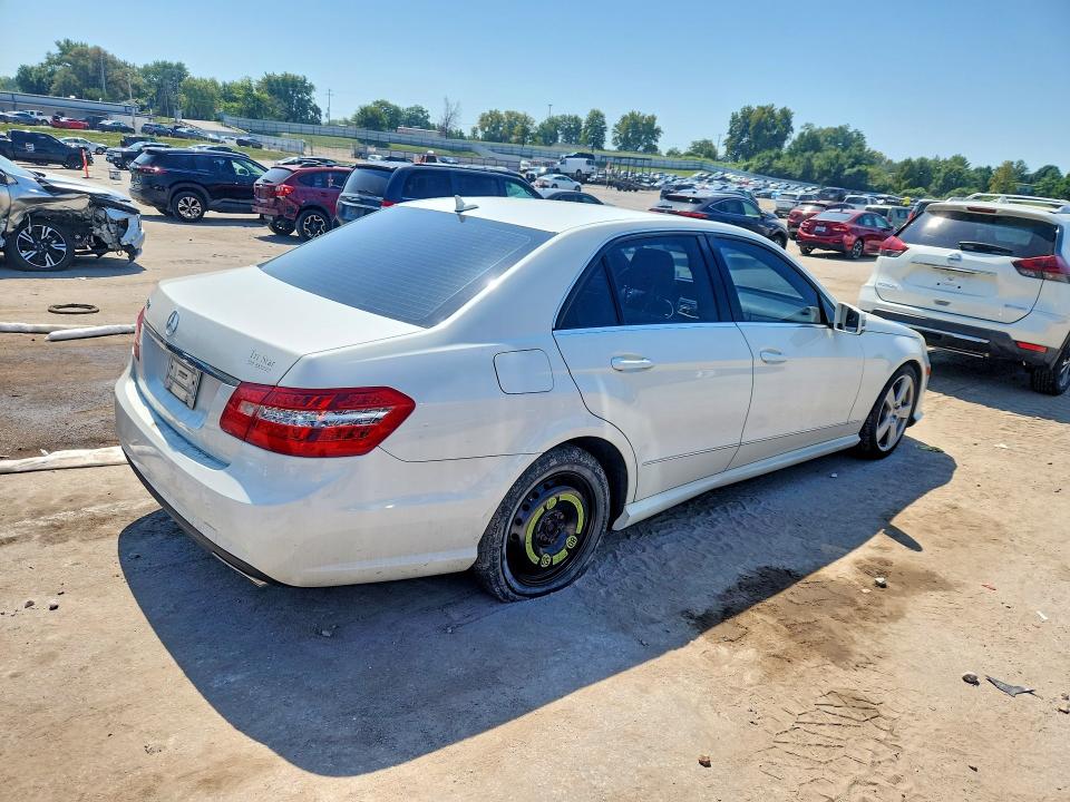 2010 Mercedes-benz E მანქანა იყიდება აუქციონზე, vin: WDDHF5GB6AA051896, აუქციონის ნომერი: 67398156
