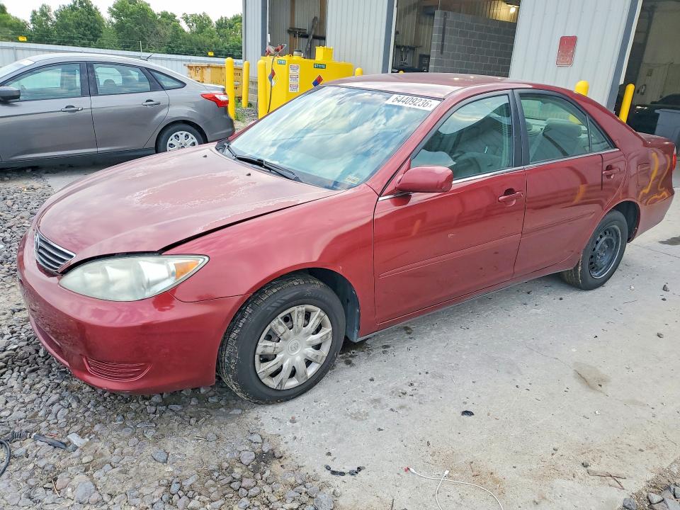 Aukcja sprzedaży 2005 Toyota Camry, vin: 4T1BE32K45U390249, numer aukcji: 64409236