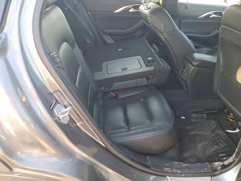 64196496 :رقم المزاد ، SJKCH5CR9HA027455 vin ، 2017 Infiniti Qx30 مزاد بيع