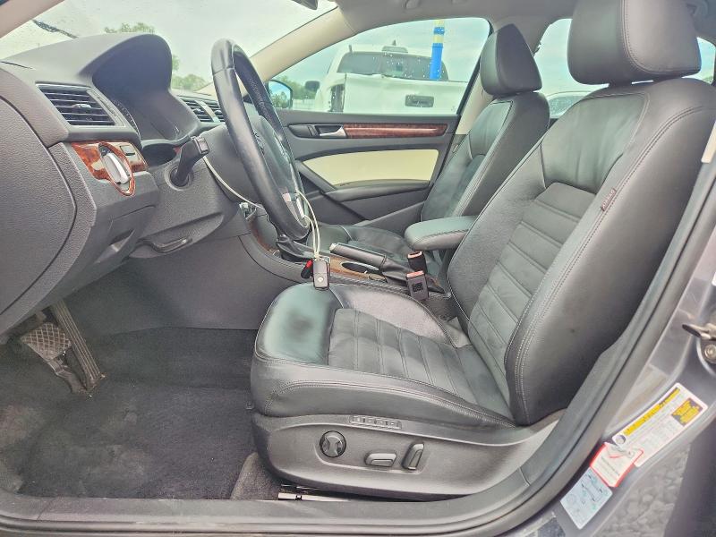64082306 :رقم المزاد ، 1VWCH7A31DC021237 vin ، 2013 Volkswagen Passat مزاد بيع