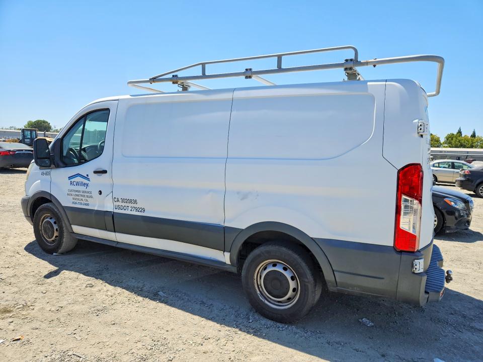 64275906 :رقم المزاد ، 1FTYE1YM0GKA11788 vin ، 2016 Ford Transit مزاد بيع
