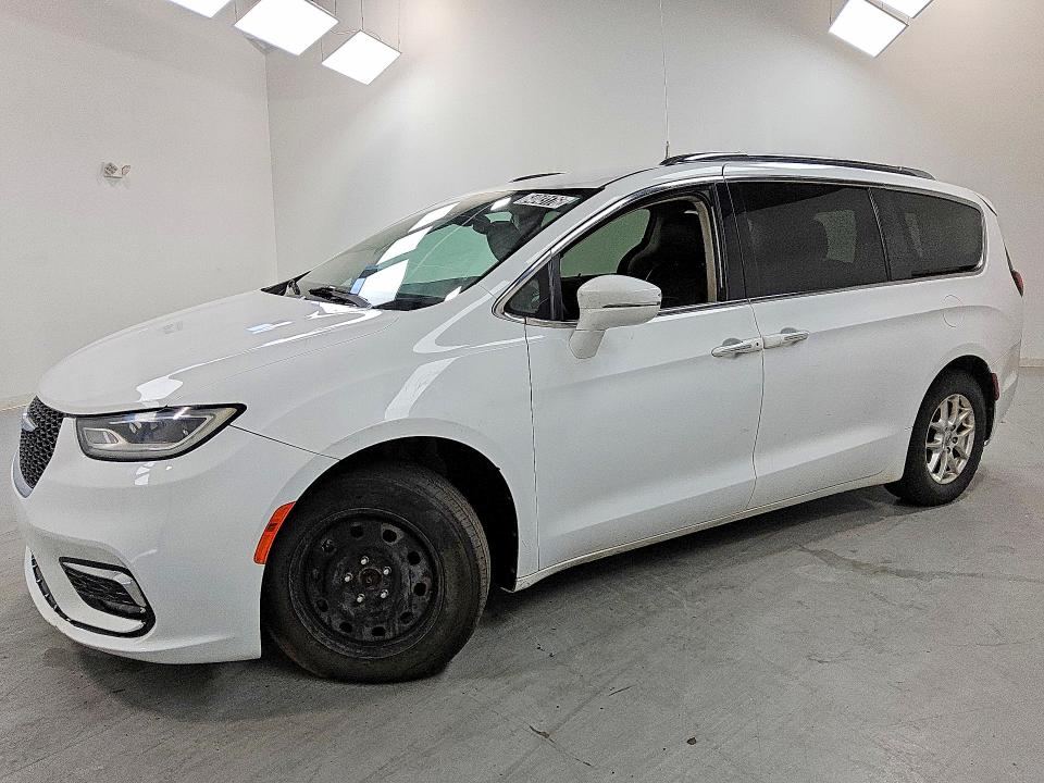 Auction sale of the 2021 Chrysler Pacifica, vin: 2C4RC1BG8MR574713, lot number: 64043176