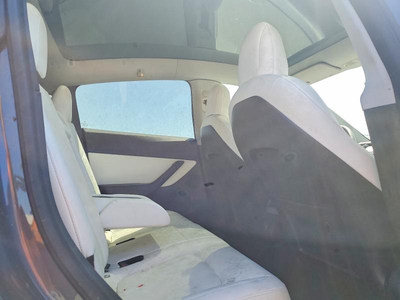 63251146 :رقم المزاد ، 5YJYGDEE6MF216355 vin ، 2021 Tesla Model Y مزاد بيع