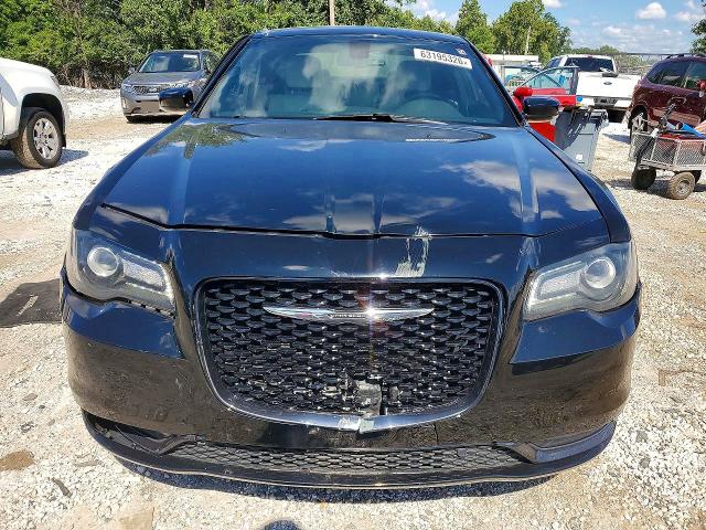 Продажа на аукционе авто 2017 Chrysler 300, vin: 2C3CCAGG0HH512706, номер лота: 63195326