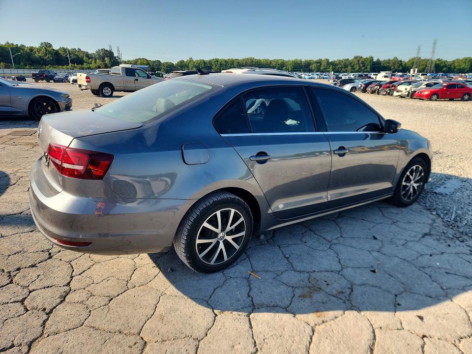 2018 Volkswagen Jetta მანქანა იყიდება აუქციონზე, vin: 3VWDB7AJ3JM251702, აუქციონის ნომერი: 64621896