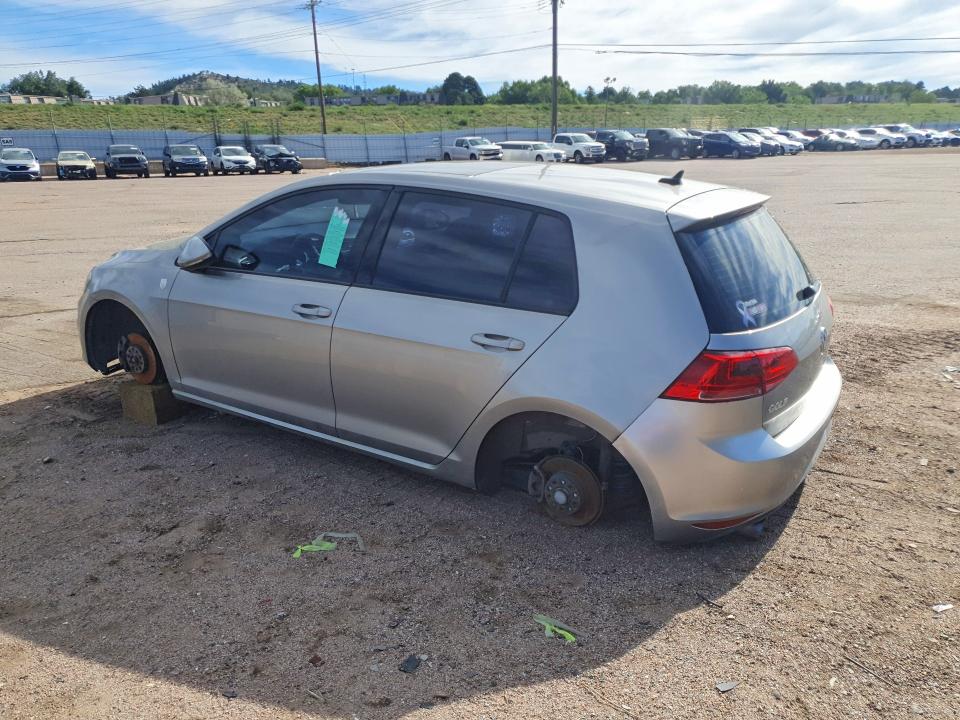 Продажа на аукционе авто 2015 Volkswagen Golf, vin: 3VW217AU1FM014573, номер лота: 65474276