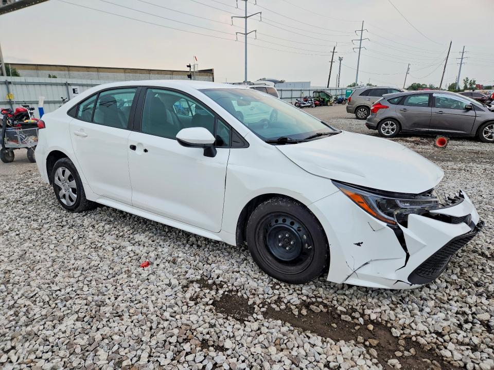 64600576 :رقم المزاد ، 5YFEPMAE3MP215855 vin ، 2021 Toyota Corolla مزاد بيع