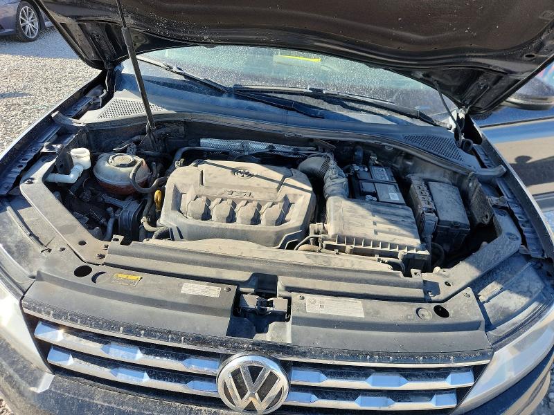 Продаж на аукціоні авто 2018 Volkswagen Tiguan, vin: 3VV1B7AX1JM190104, номер лоту: 64667726