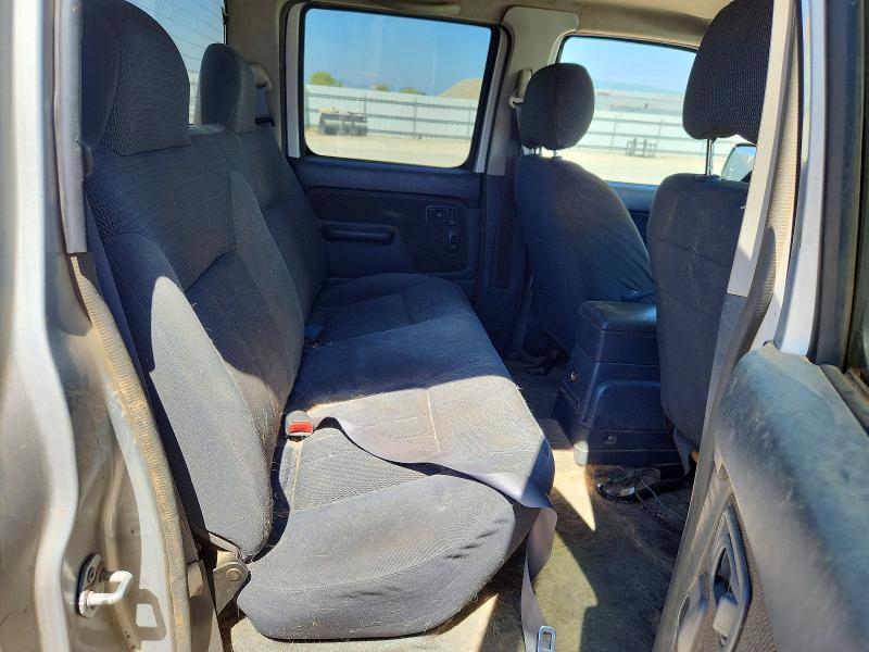 2004 Nissan Frontier მანქანა იყიდება აუქციონზე, vin: 1N6ED29X34C458820, აუქციონის ნომერი: 65885956