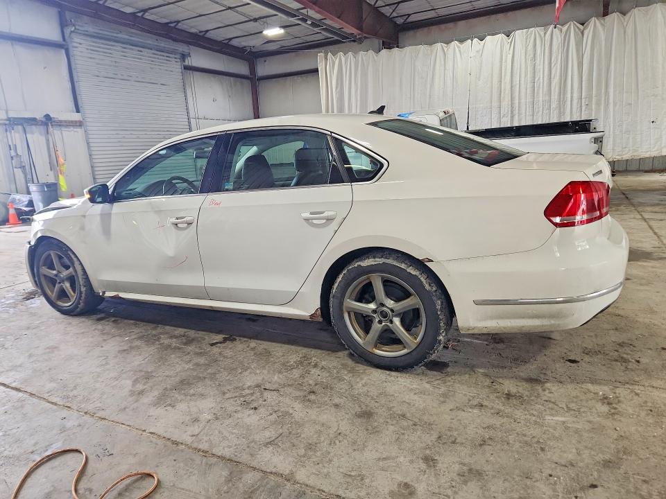 Продаж на аукціоні авто 2015 Volkswagen Passat, vin: 1VWBV7A33FC105048, номер лоту: 63493276