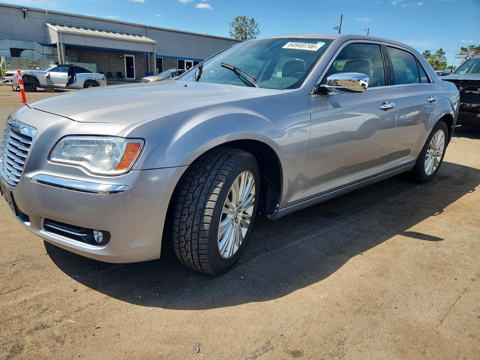 64949746 :رقم المزاد ، 2C3CCAKG4EH216736 vin ، 2014 Chrysler 300c مزاد بيع