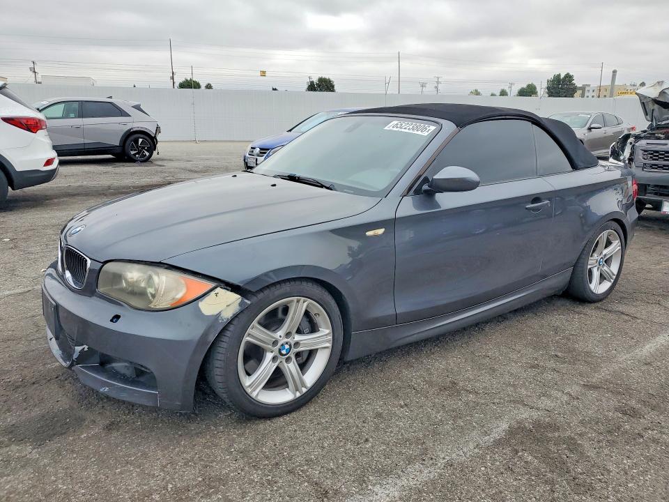 65223806 :رقم المزاد ، WBAUN935X8VF55566 vin ، 2008 Bmw 135 مزاد بيع
