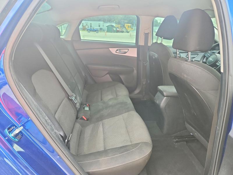 2022 Kia Forte მანქანა იყიდება აუქციონზე, vin: 3KPF24AD8NE418964, აუქციონის ნომერი: 65888536