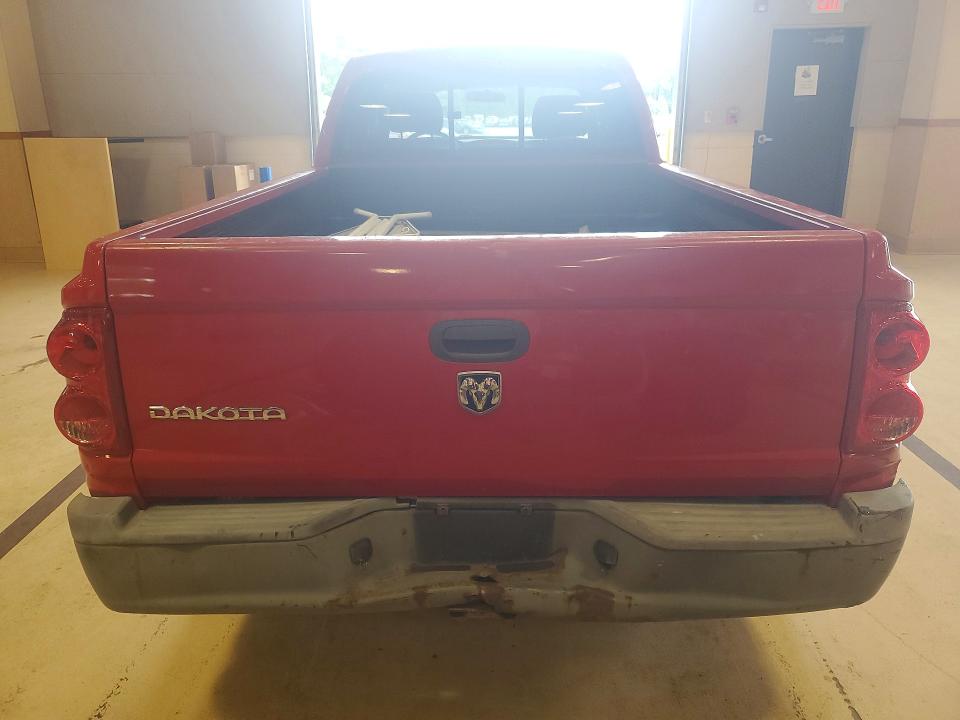 65401696 :رقم المزاد ، 1D7HE22K35S131360 vin ، 2005 Dodge Dakota مزاد بيع