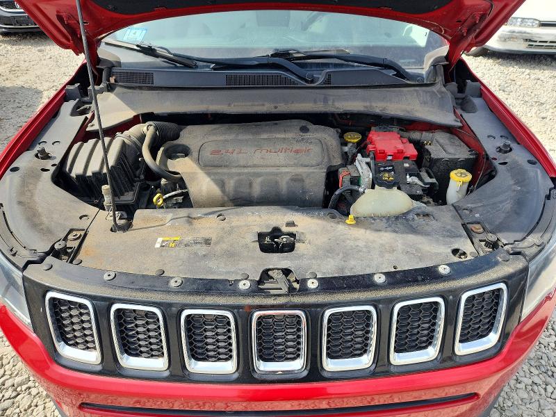 64160546 :رقم المزاد ، 3C4NJDBB6KT686110 vin ، 2019 Jeep Compass مزاد بيع