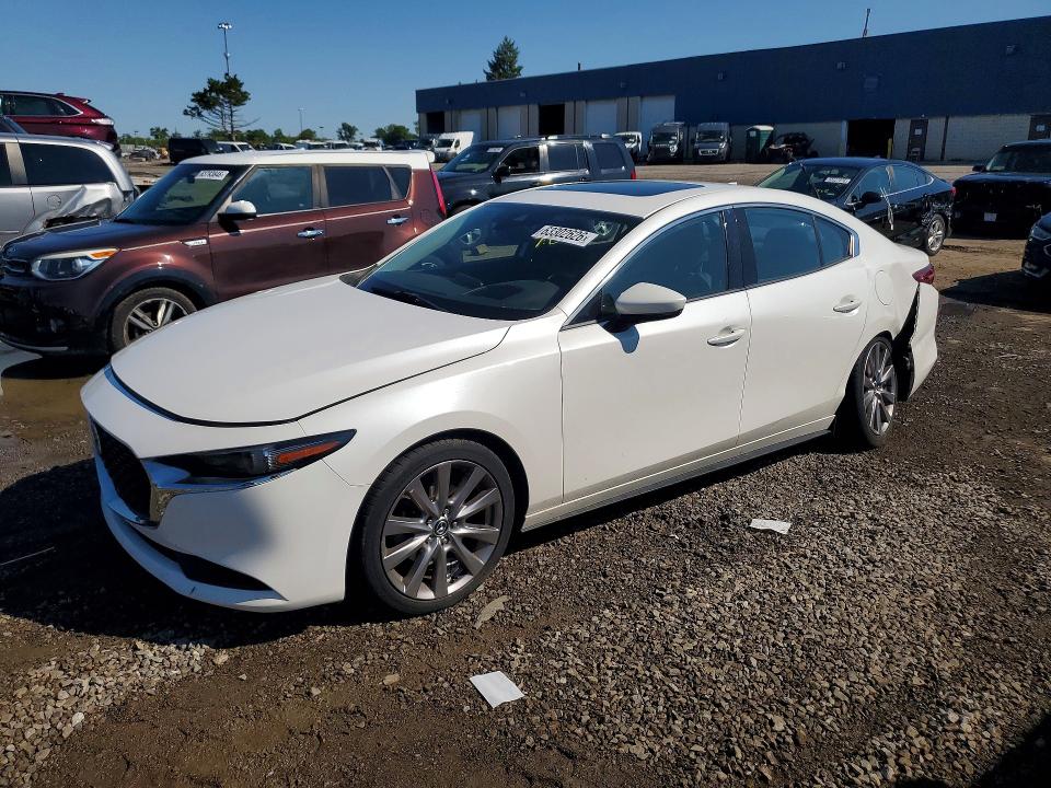 2019 Mazda 3 მანქანა იყიდება აუქციონზე, vin: JM1BPBEM0K1131101, აუქციონის ნომერი: 63302626