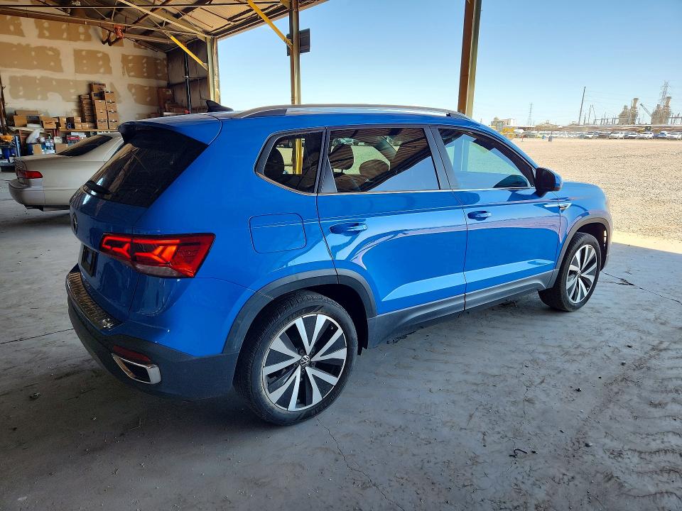 Aukcja sprzedaży 2022 Volkswagen Taos, vin: 3VVRX7B20NM086586, numer aukcji: 64828656