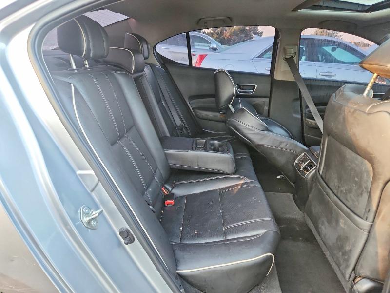 2018 Acura Tlx მანქანა იყიდება აუქციონზე, vin: 19UUB2F50JA011099, აუქციონის ნომერი: 66079396