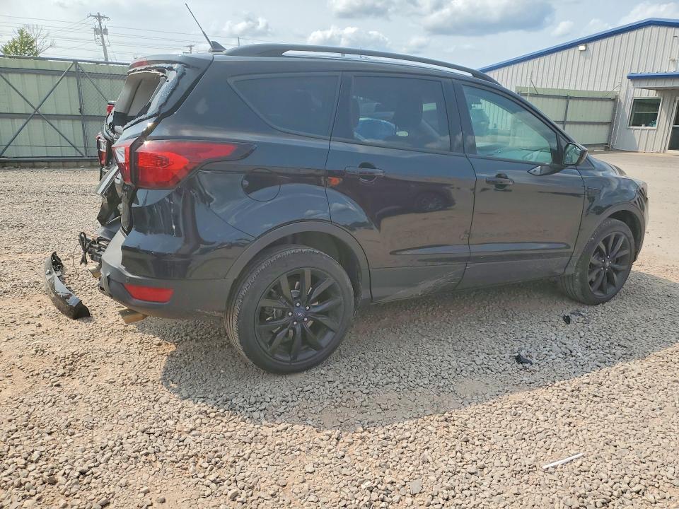 Продаж на аукціоні авто 2019 Ford Escape, vin: 1FMCU9GD5KUB98354, номер лоту: 64814116