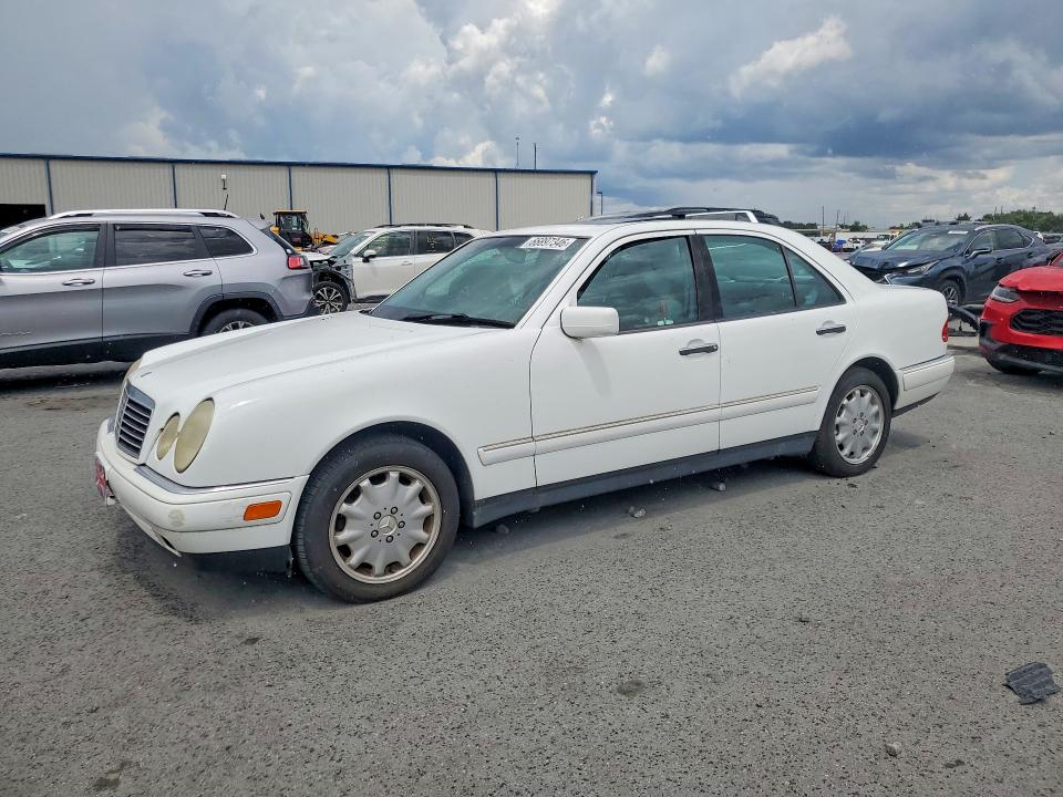 Продаж на аукціоні авто 1999 Mercedes-benz E, vin: WDBJF65H8XA933734, номер лоту: 66897346