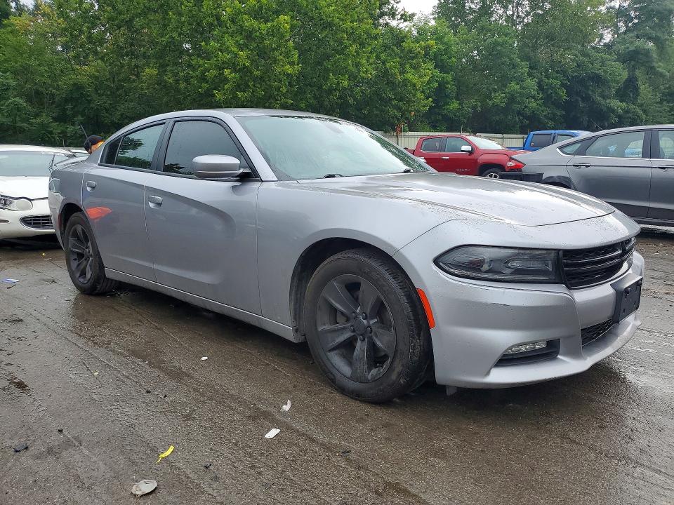 Продаж на аукціоні авто 2016 Dodge Charger, vin: 2C3CDXHGXGH354632, номер лоту: 64189016