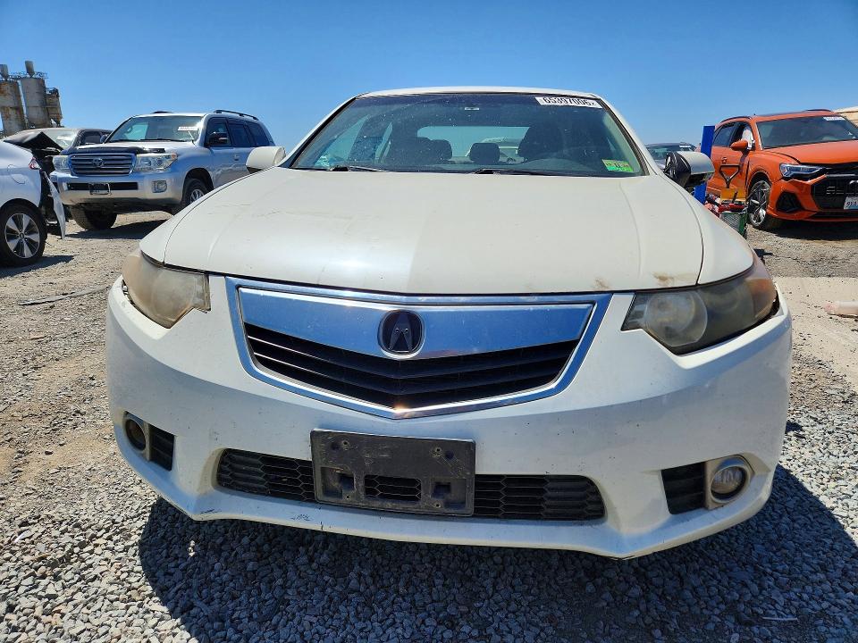 65397006 :رقم المزاد ، JH4CU2F66BC005020 vin ، 2011 Acura Tsx مزاد بيع