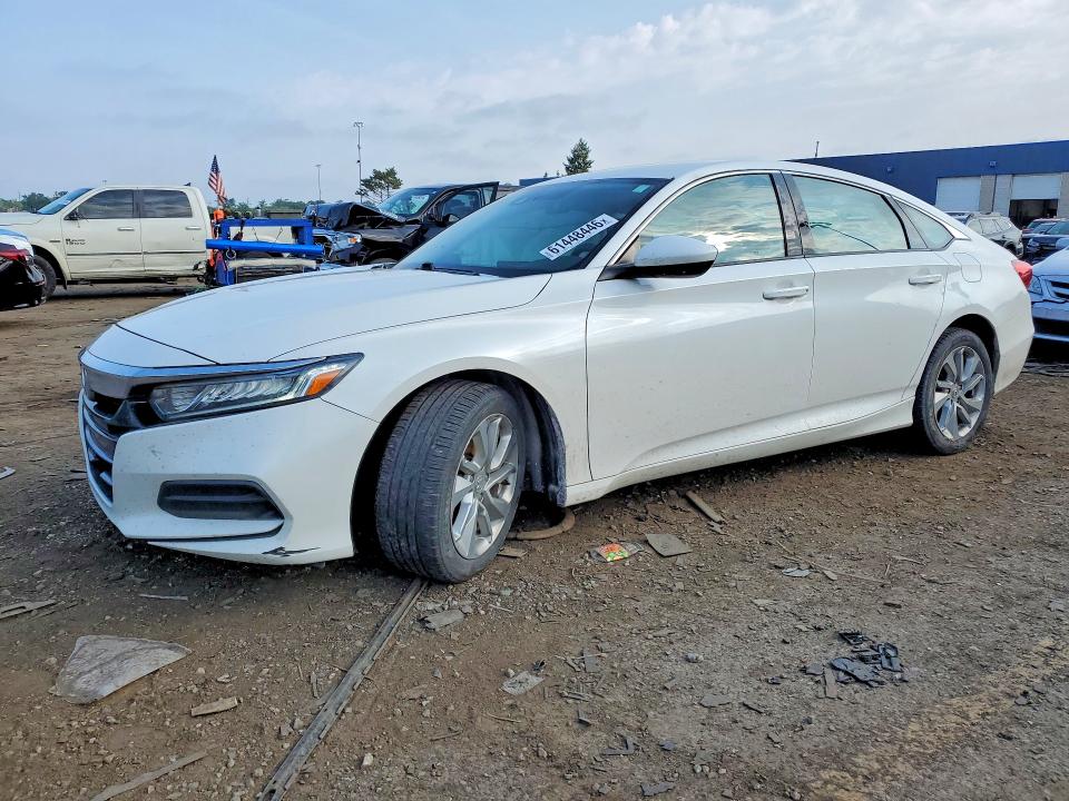 Auction sale of the 2020 Honda Accord, vin: 1HGCV1F19LA152458, lot number: 61448446