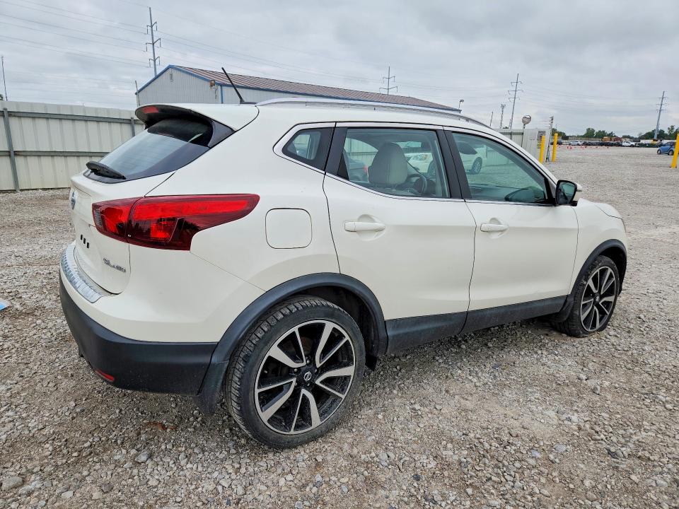 Продажа на аукционе авто 2018 Nissan Rogue Sport, vin: JN1BJ1CR7JW200722, номер лота: 63295686
