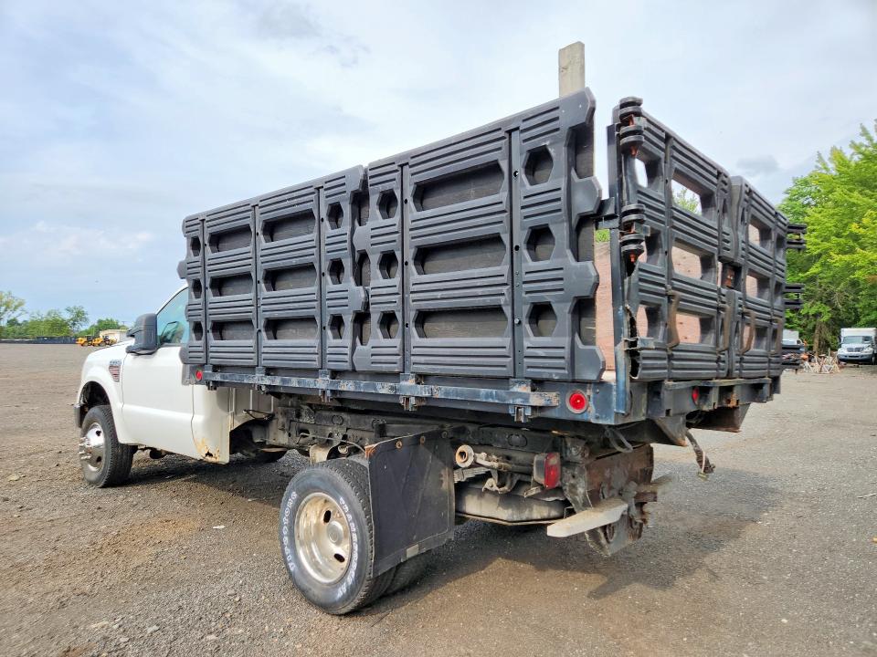 Auction sale of the 2010 Ford F350, vin: 1FDWF3HR0AEB26663, lot number: 66640166
