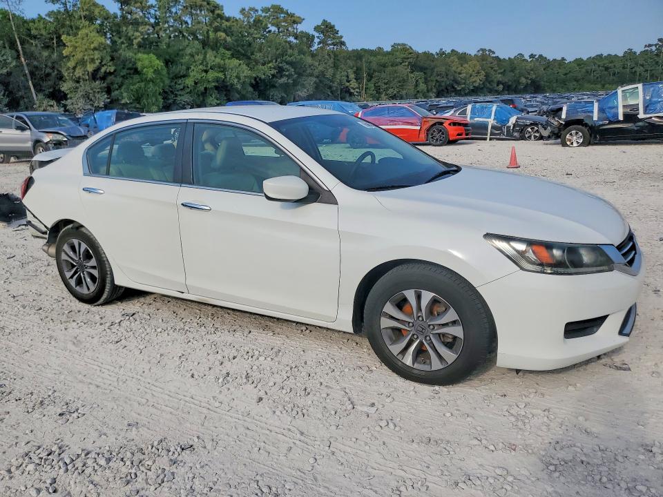 2015 Honda Accord მანქანა იყიდება აუქციონზე, vin: 1HGCR2F33FA235156, აუქციონის ნომერი: 65824496