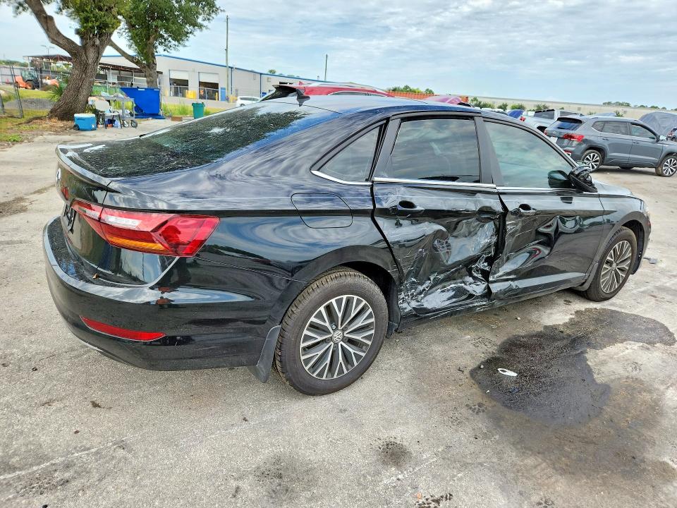 Продаж на аукціоні авто 2019 Volkswagen Jetta, vin: 3VWCB7BU1KM132407, номер лоту: 65879946
