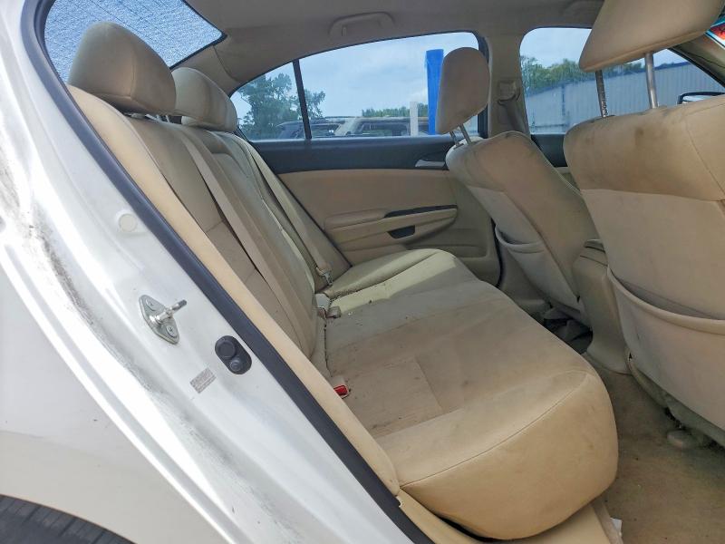 63488526 :رقم المزاد ، 1HGCP2F32BA035398 vin ، 2011 Honda Accord مزاد بيع