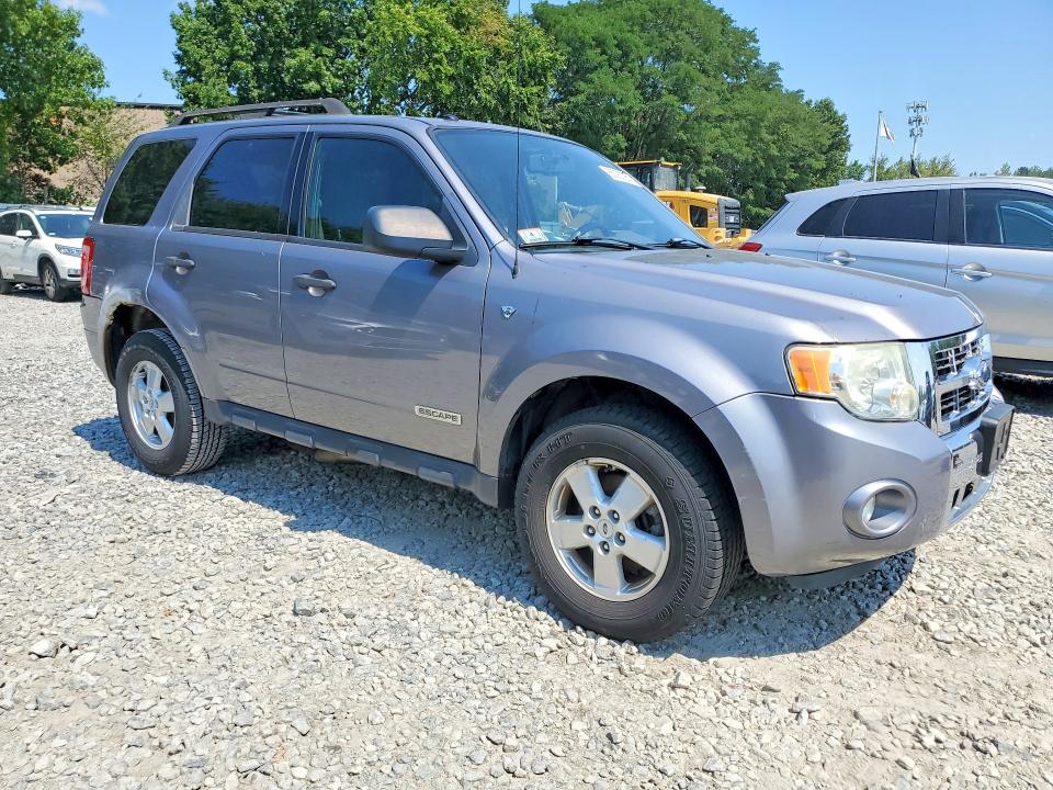 65083256 :رقم المزاد ، 1FMCU93198KE51756 vin ، 2008 Ford Escape مزاد بيع