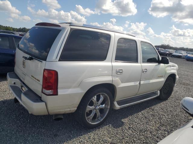 2002 Cadillac Escalade მანქანა იყიდება აუქციონზე, vin: 1GYEC63T92R207596, აუქციონის ნომერი: 65661816
