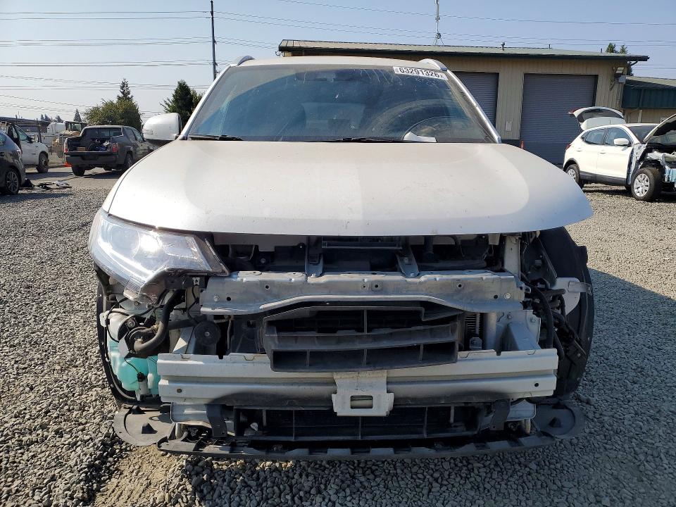 63291326 :رقم المزاد ، JA4J2VA7XNZ027503 vin ، 2022 Mitsubishi Outlander مزاد بيع