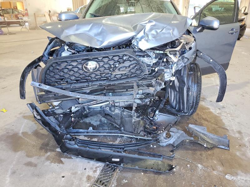 Продажа на аукционе авто 2023 Toyota Corolla Cross, vin: 7MUCAABG7PV068559, номер лота: 63721426