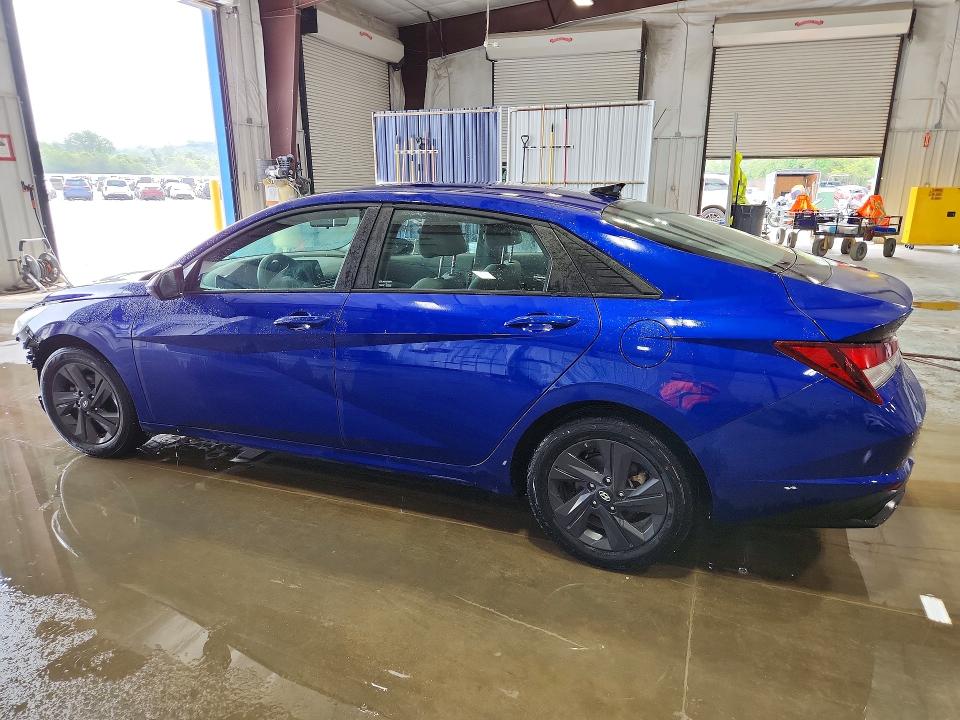 64654386 :رقم المزاد ، KMHLM4AG9MU195269 vin ، 2021 Hyundai Elantra مزاد بيع
