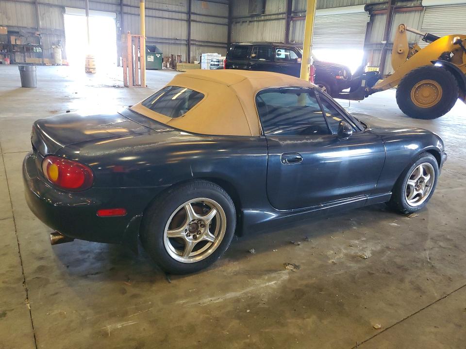 2000 Mazda Mx-5 Miata მანქანა იყიდება აუქციონზე, vin: JM1NB3534Y0150676, აუქციონის ნომერი: 64847306