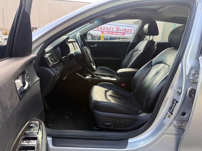 2018 Kia Optima მანქანა იყიდება აუქციონზე, vin: 5XXGU4L36JG206570, აუქციონის ნომერი: 65948926