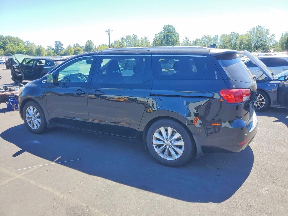 64973006 :رقم المزاد ، KNDMC5C12F6047708 vin ، 2015 Kia Sedona مزاد بيع