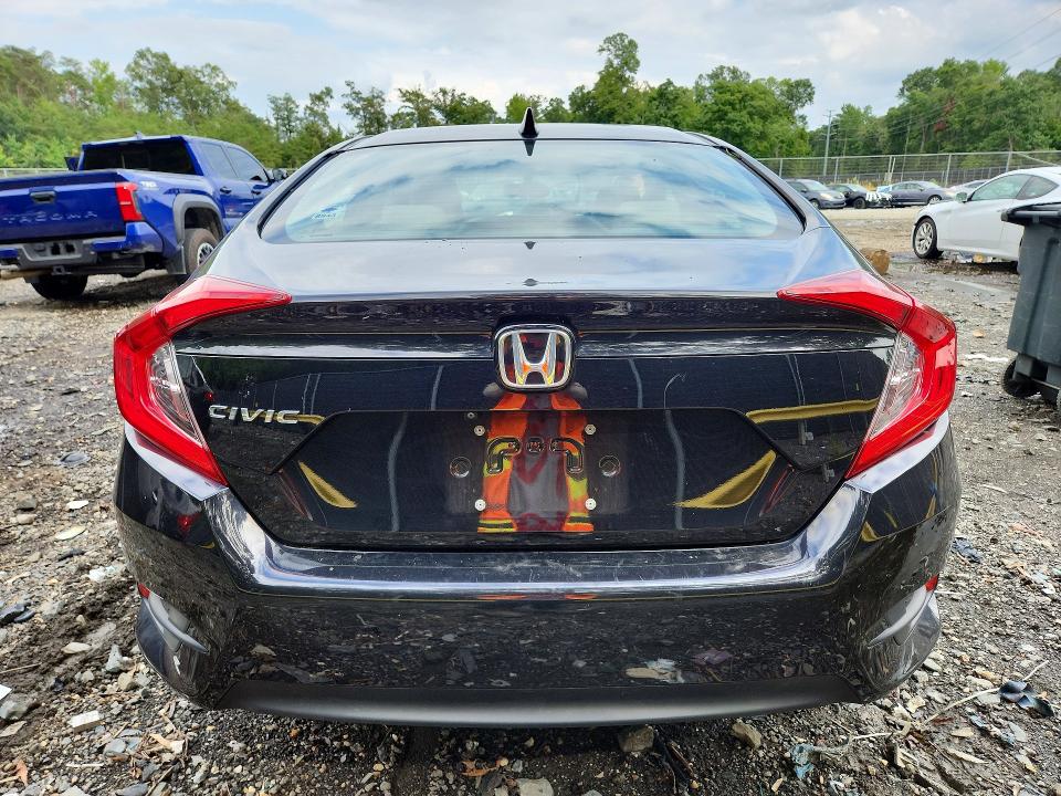 Aukcja sprzedaży 2017 Honda Civic, vin: 2HGFC2F72HH530691, numer aukcji: 65367806