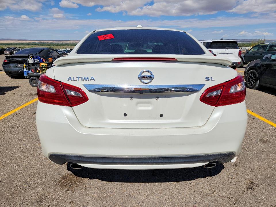 Продажа на аукционе авто 2018 Nissan Altima, vin: 1N4AL3APXJC176536, номер лота: 64827206