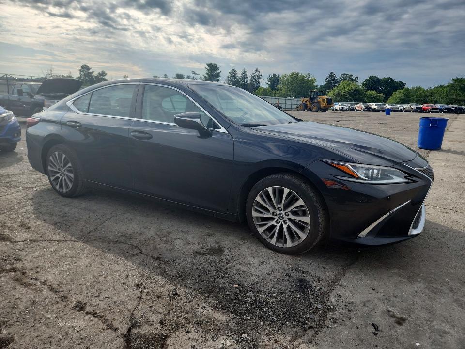2019 Lexus Es მანქანა იყიდება აუქციონზე, vin: 58ABZ1B1XKU047725, აუქციონის ნომერი: 63610686